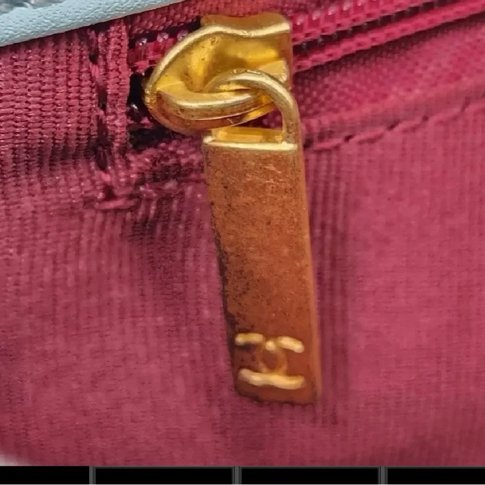 Chanel Sky Blue Quilted Shoulder Bag - Picture 10 of 13